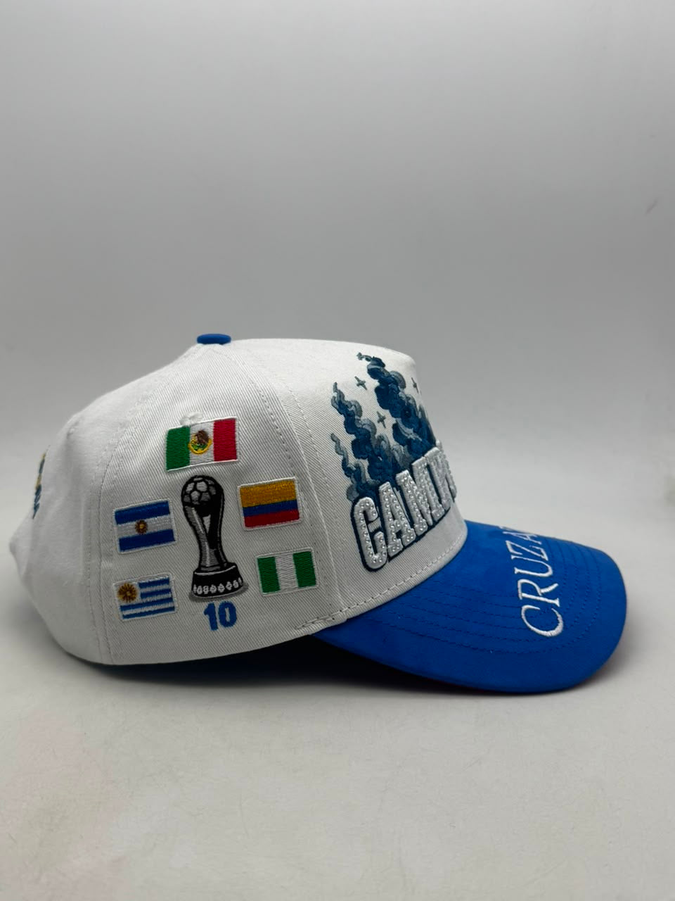 LA DÉCIMA